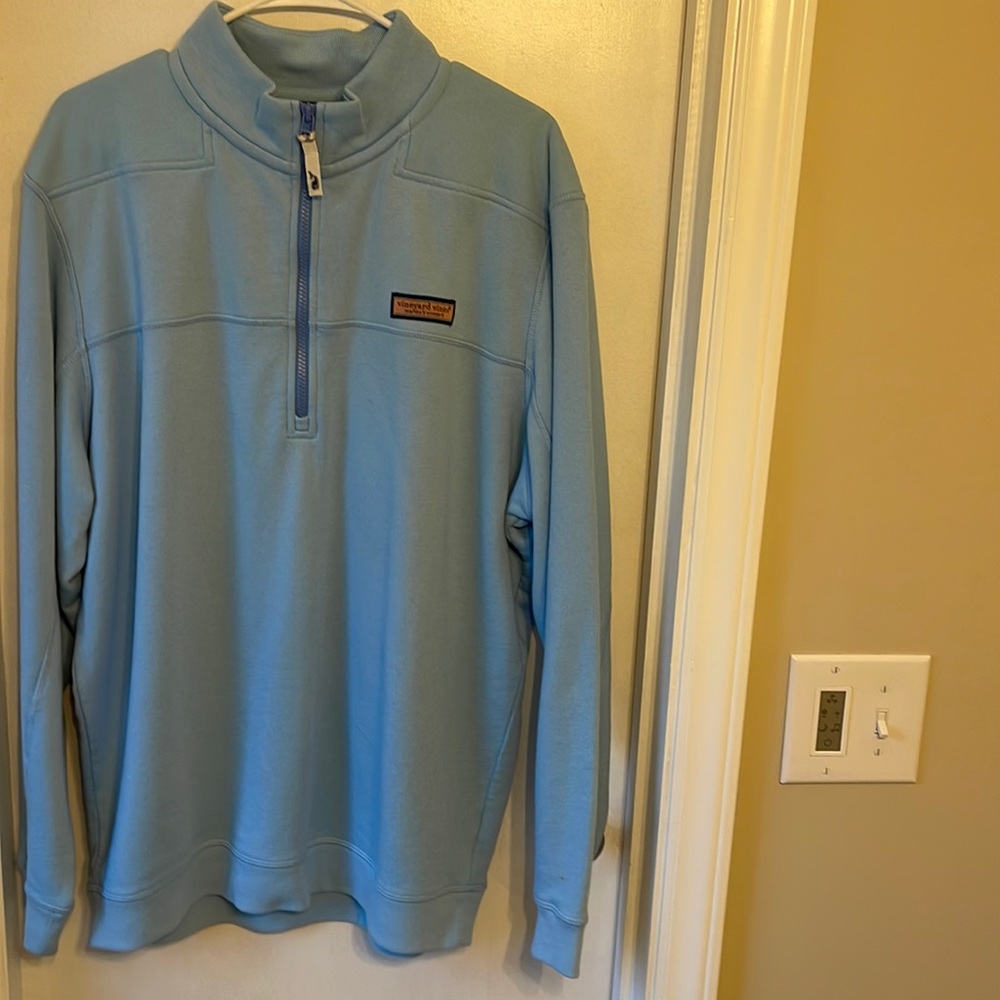 Mens Vineyard vines blue pullover